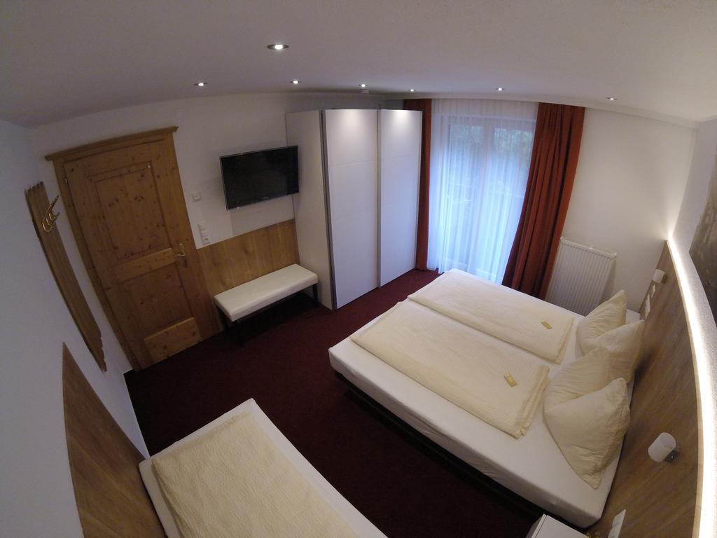 Komfort Appartements Talbach Хипах Екстериор снимка
